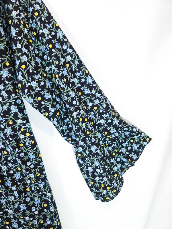 Co-Ord Set V Neck Black Floral