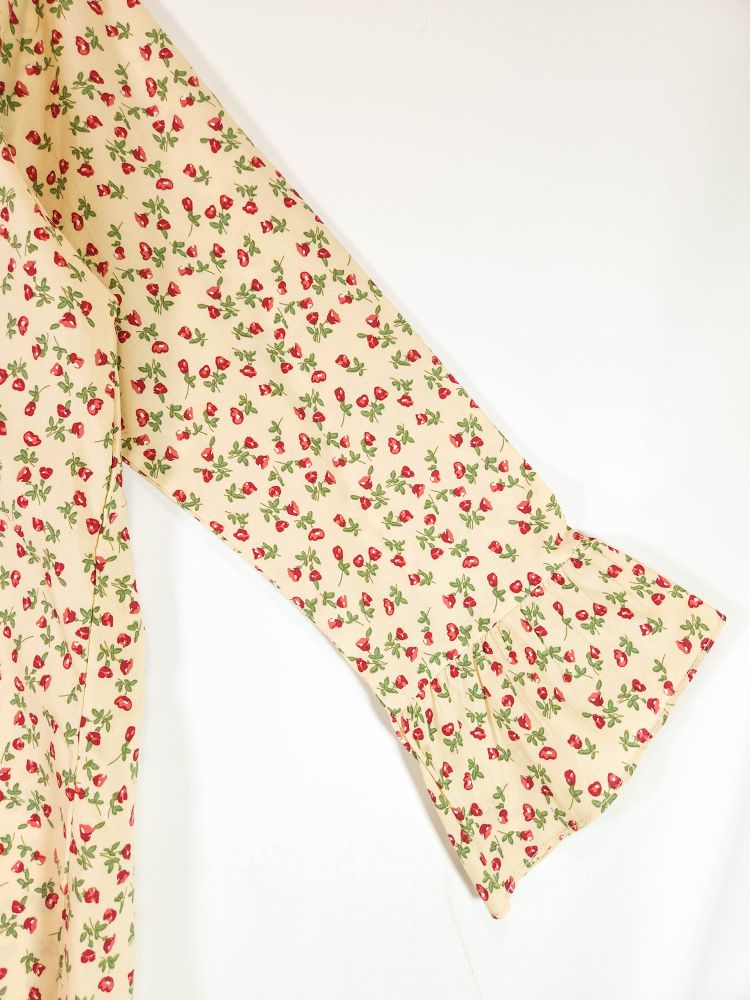 Co-Ord Set V Neck Beige Floral