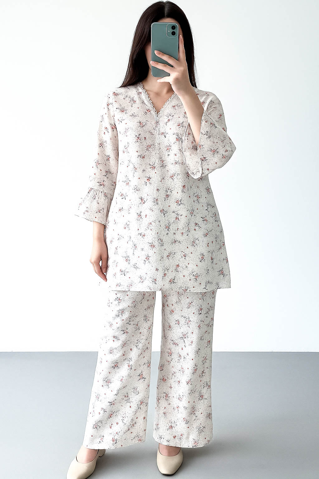 Co-Ord Set V Neck White Floral