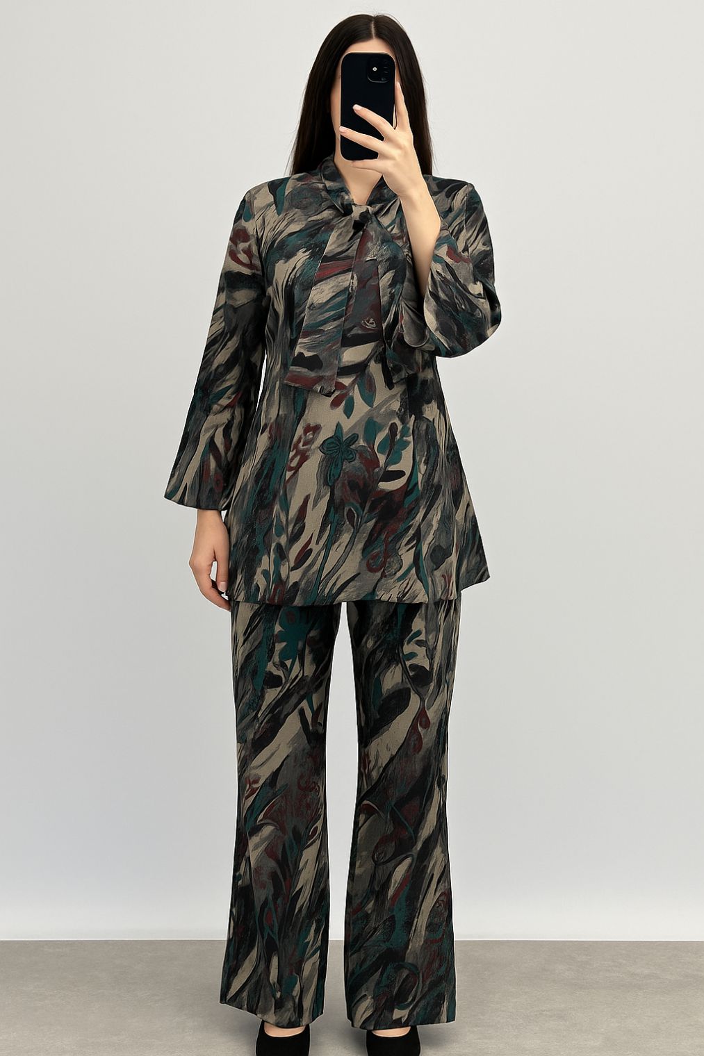 Tie Knot Lawn Co-Ord Set Abstract Printed