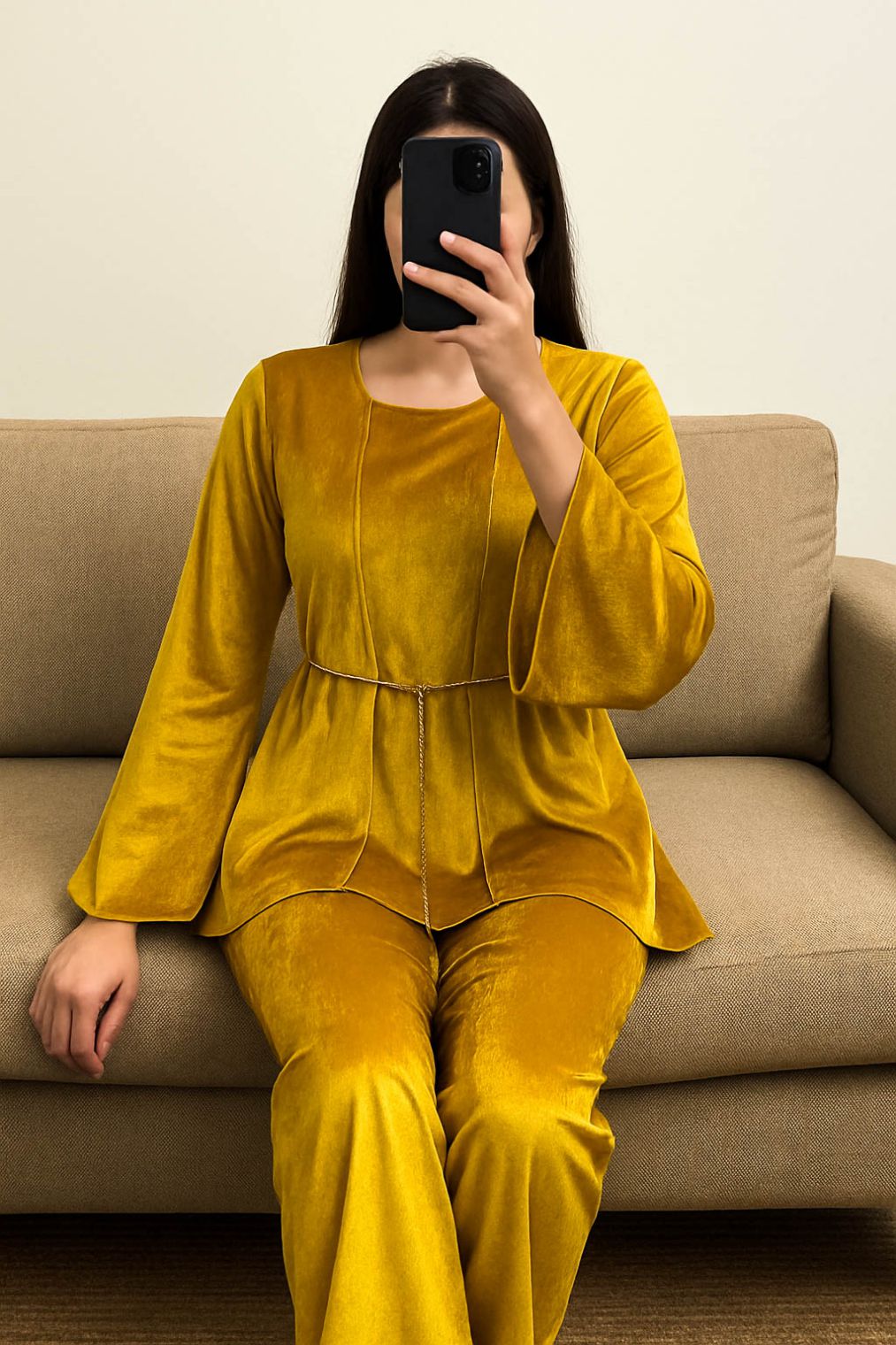 Co-Ord Set Velvet Waist Chain -Honey Yellow