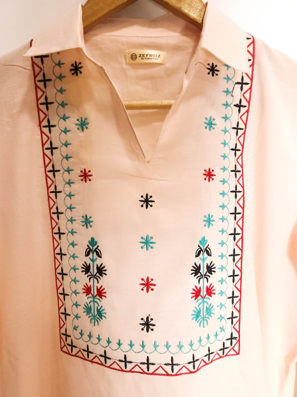 Co-Ord Set V Neck Collar-Pastel Peach