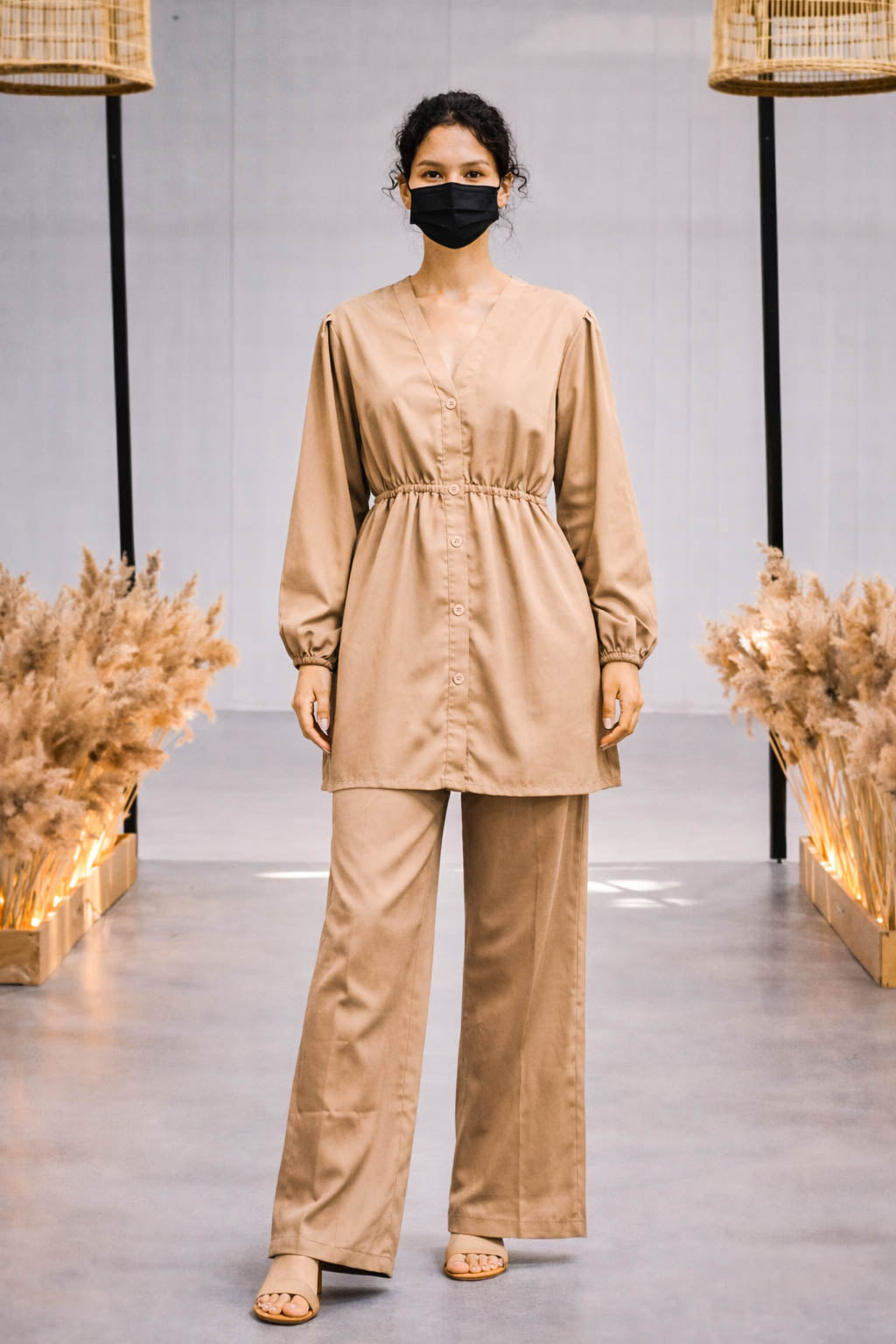 Co-Ord Set V Button Neck-Beige