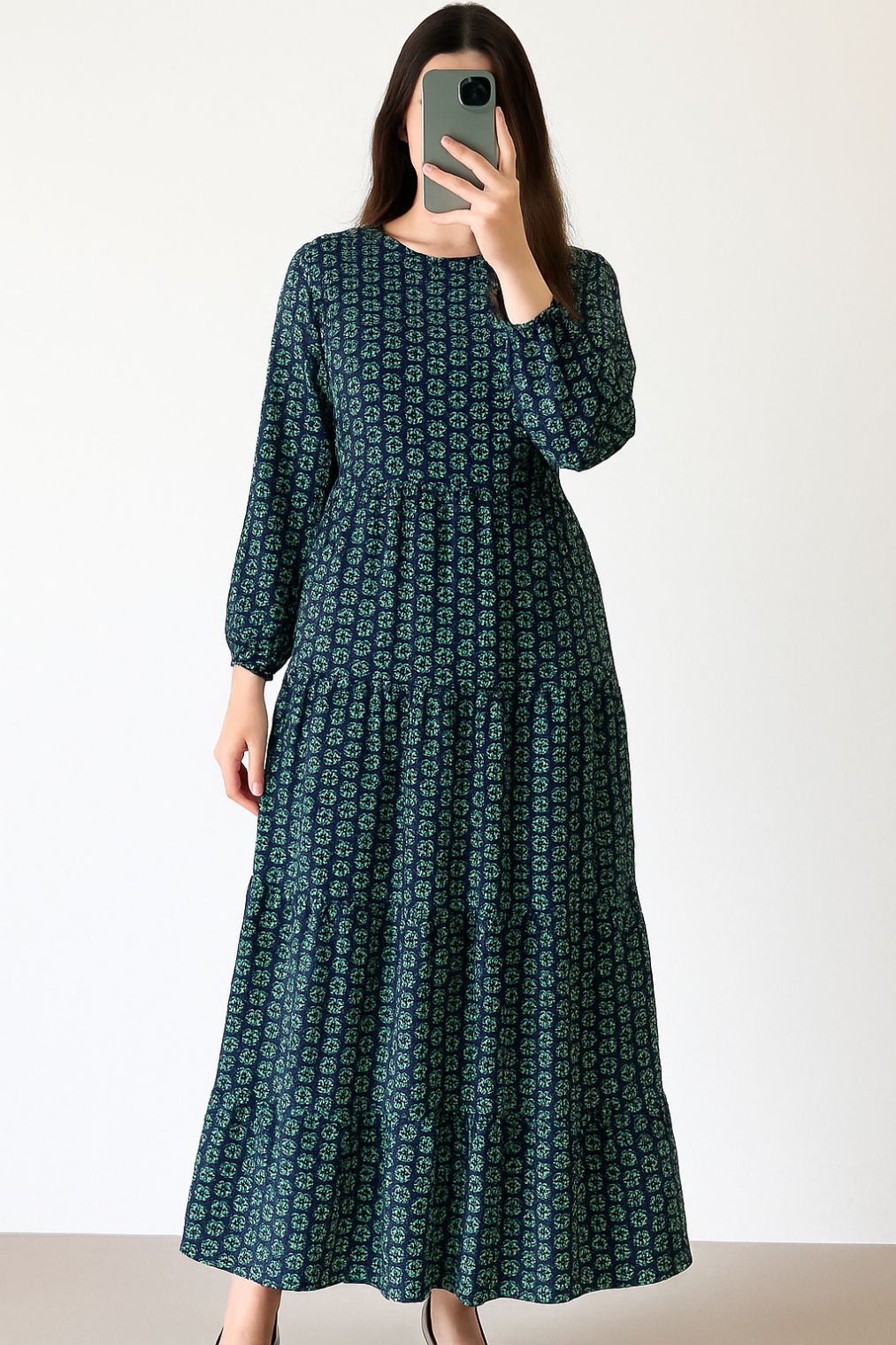 Maxi Regular Midi Dress-Green On Blue