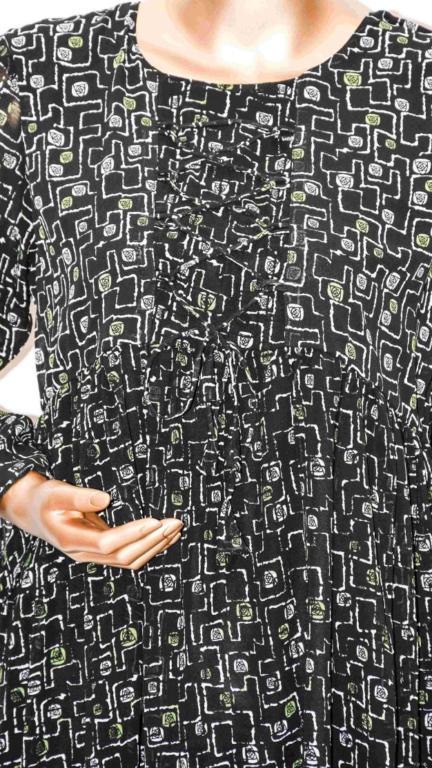 Co-Ord Set Lace-Up Top Black & White