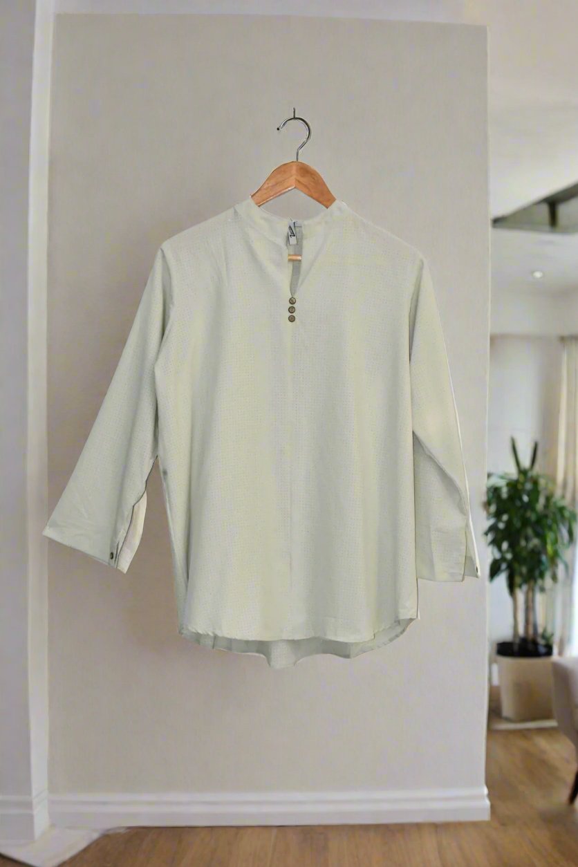 Top Henley Neck-Pistachio