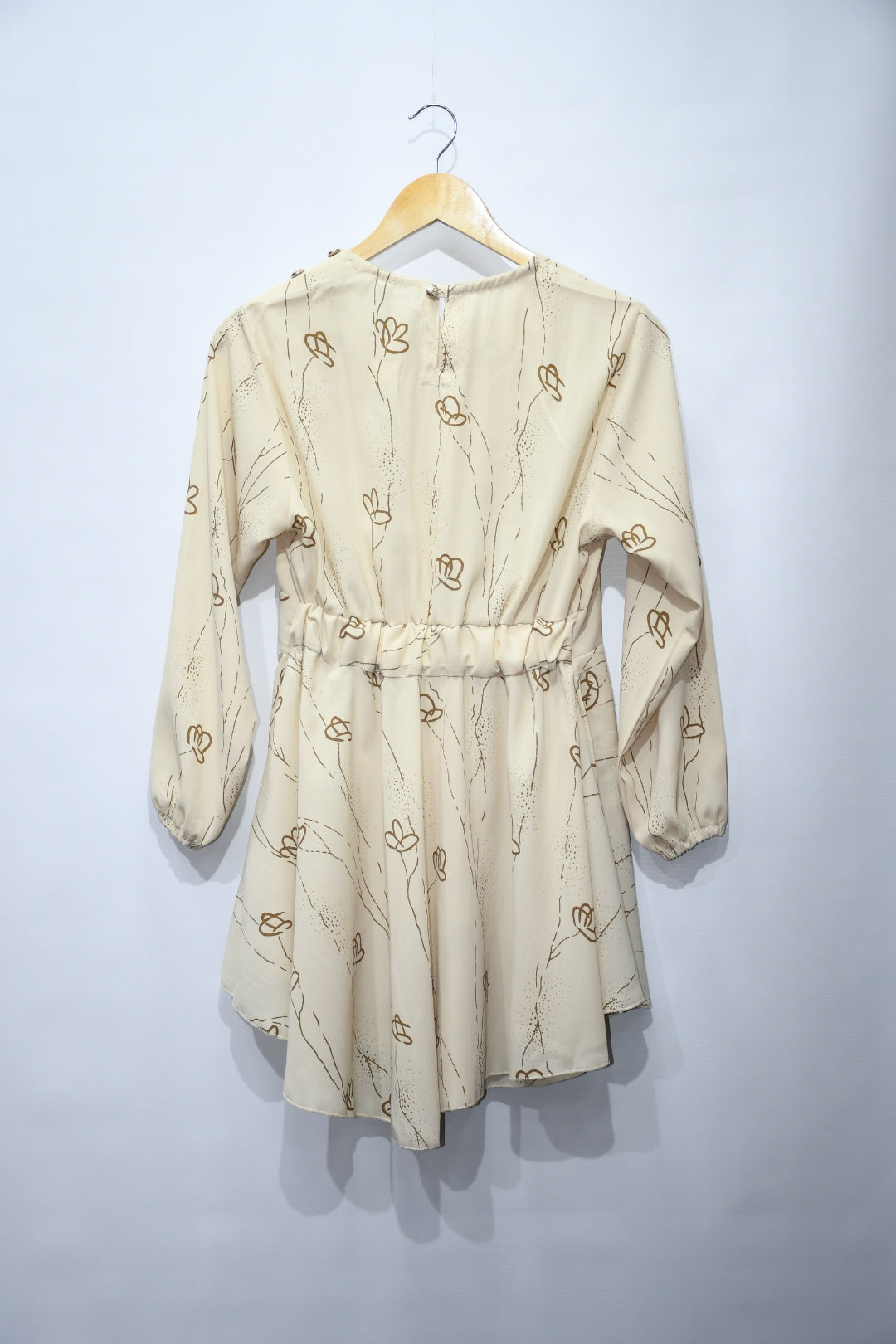 Korean style top and trouser -Ivory tree of life