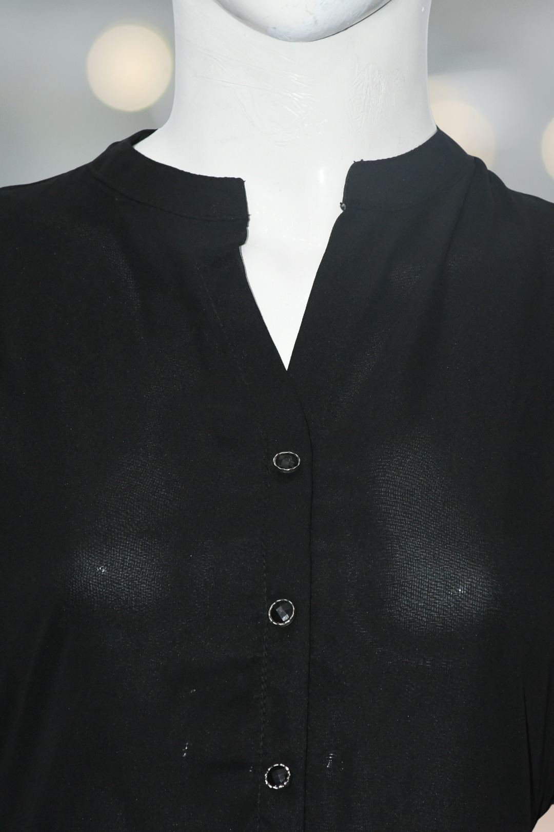 Maxi Three Button Jet Black